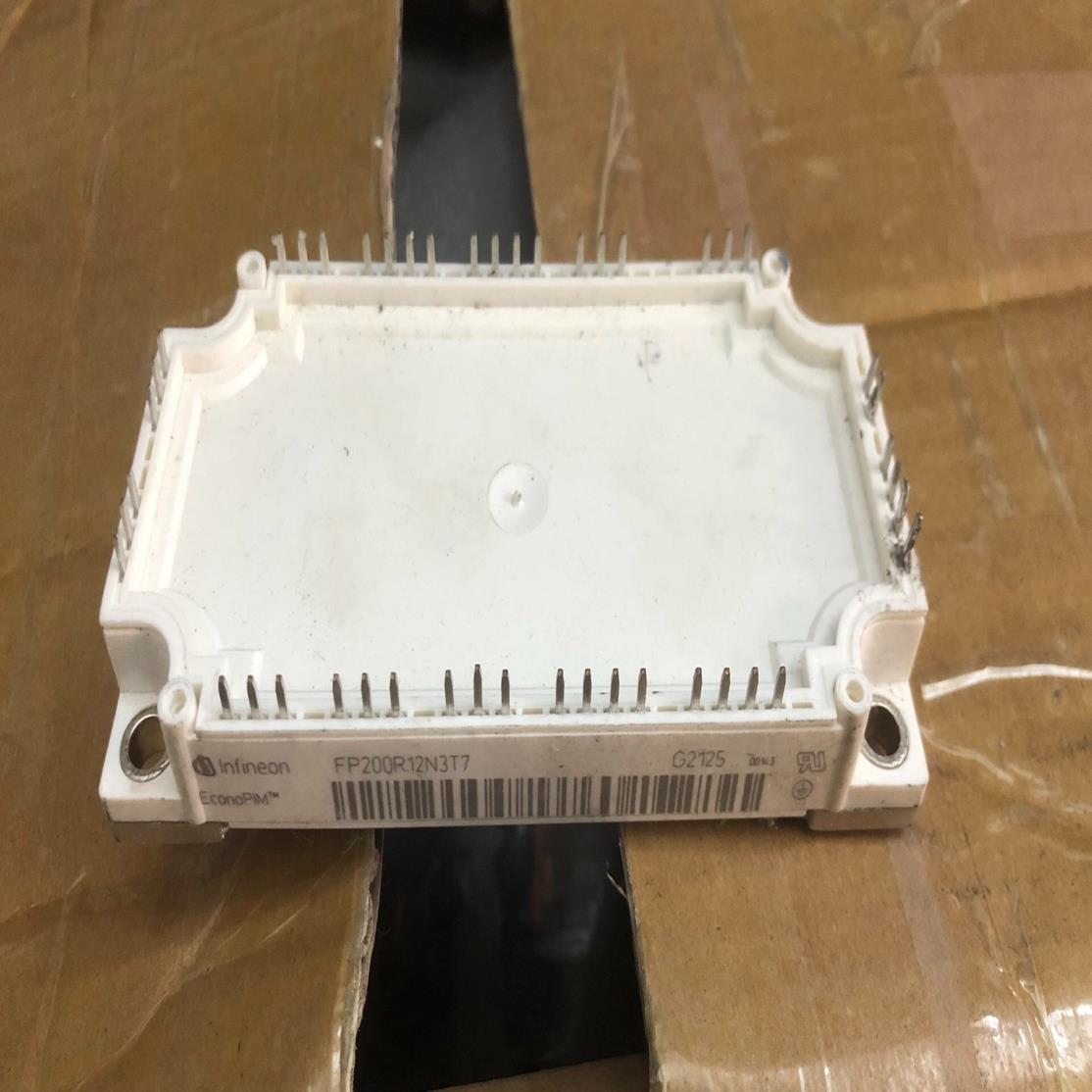FP200R12N3T7 FP200R12N3T7_ENG原~议价
