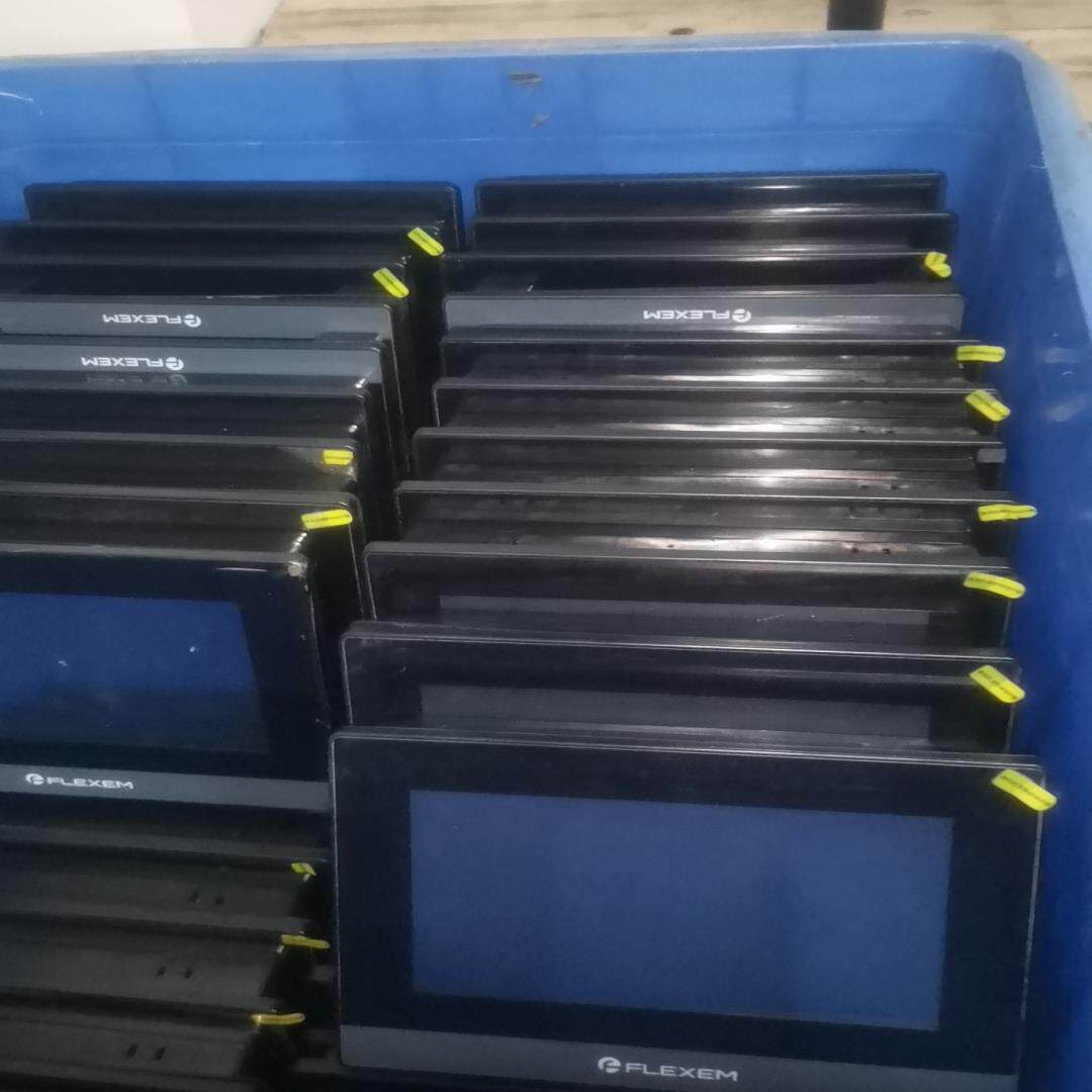 繁易触摸屏（崽载电子）