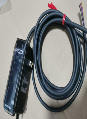 GT2-71P和GT2-72P日本原装正品，基恩士激光放大器~议价