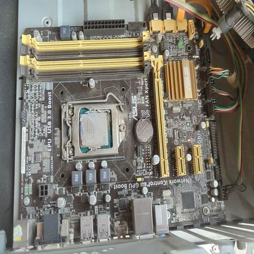 【汇生】华硕主板 B85M-G主板 CPU i5-4440内存4-8【议价】