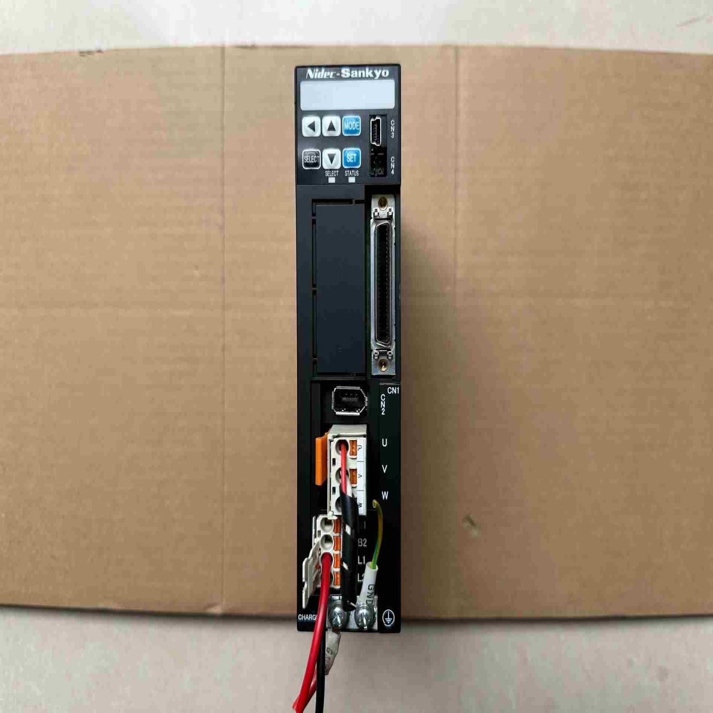 Sankyo三协400W伺服驱动DA22411议价