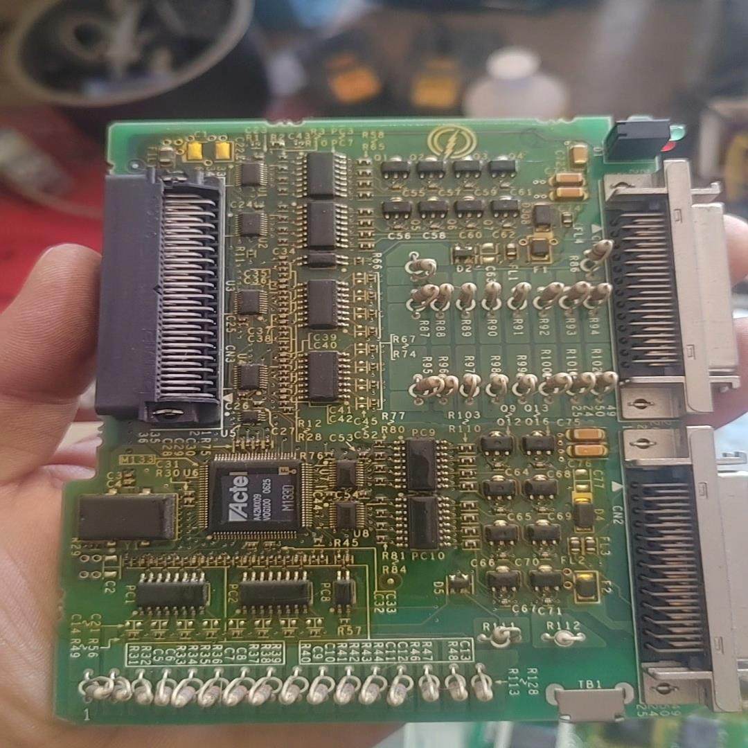 安川MP2300控制器板卡JAPMC-IO2303（崽载电子）