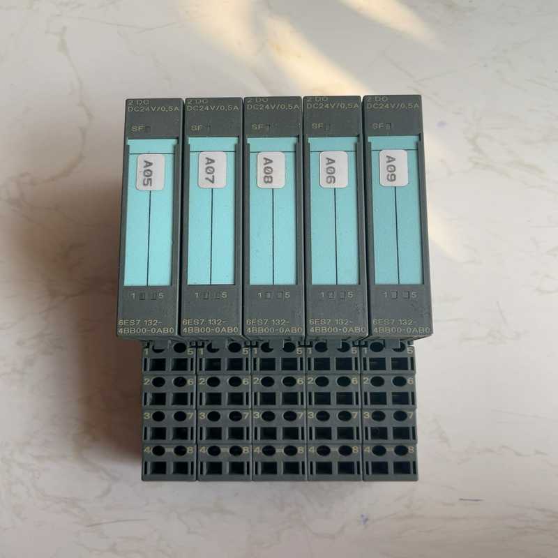 6ES7132-4BB00-0AB0西门子PLC模块（崽载电子）