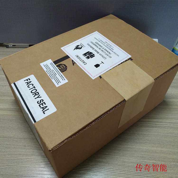 2711P-T10C4A2 美国罗克韦尔自动化AB 触摸屏 全新  2711PT10C4A2