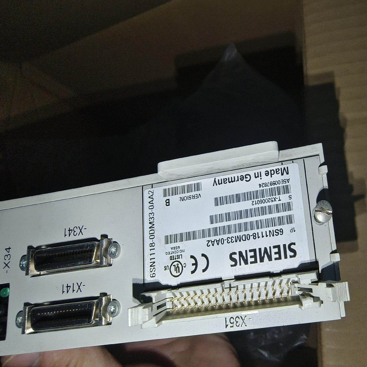 轴卡6SN1118-0DM33-0AA2功能正常只议价