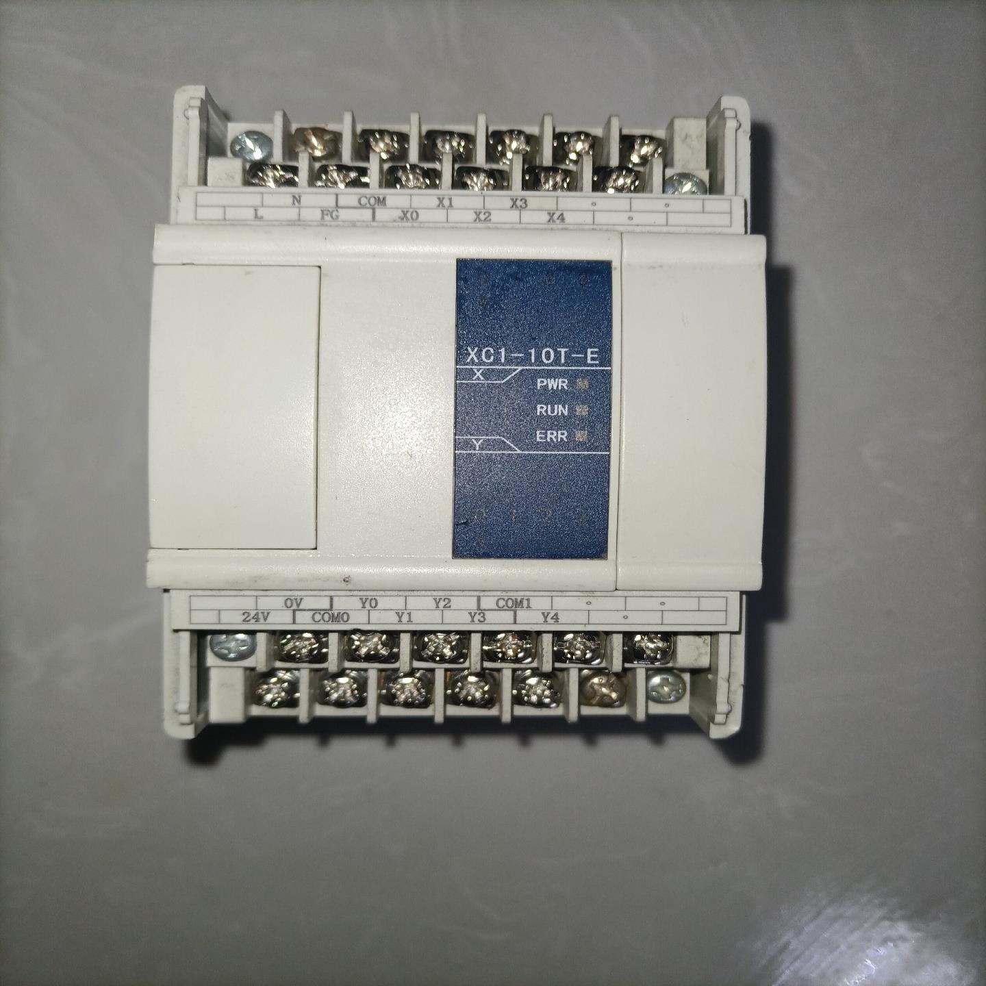 议价信捷PLC，XC1-10T-E，成色新，功能包好，有需要的朋