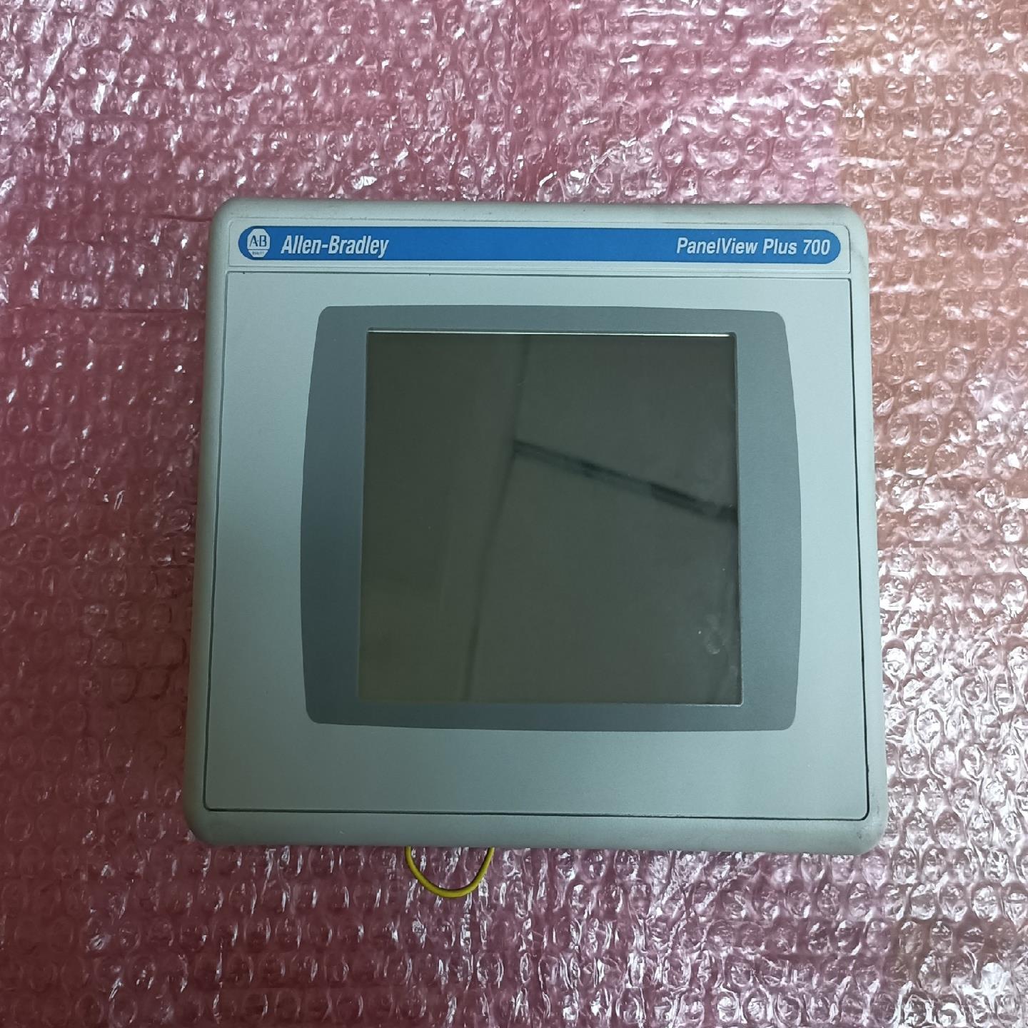 议~A-B罗克韦尔2711P-T7C4D8显示屏   成