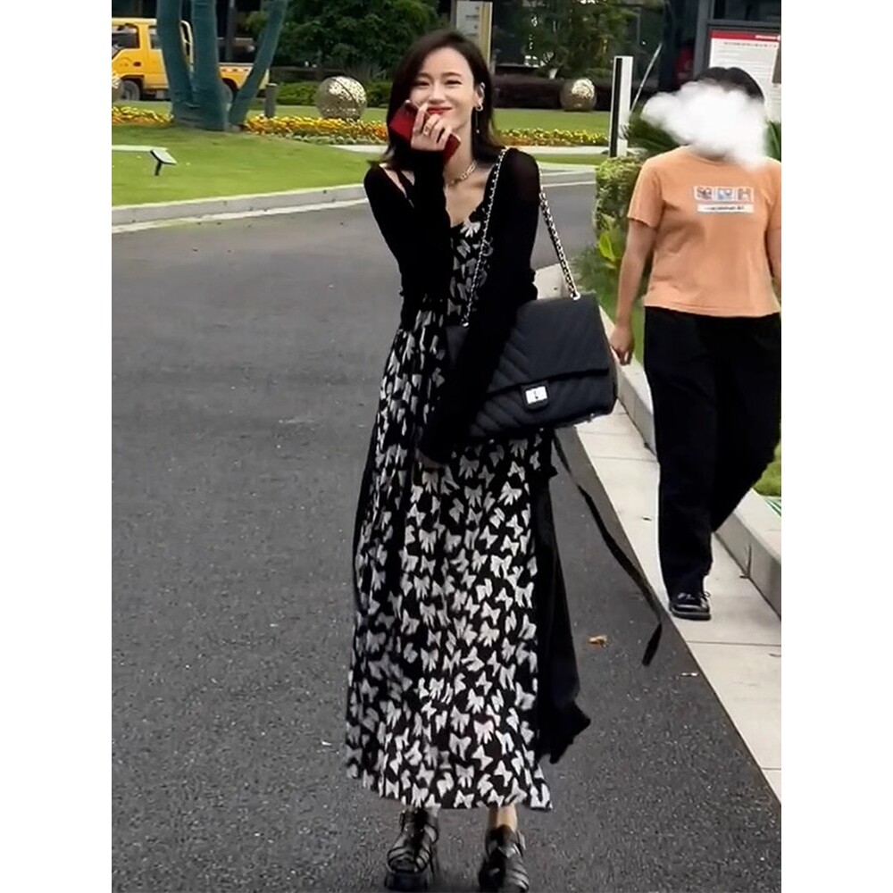 欧洲站夏装2024年旅游沙滩长裙女装法式高级感碎花连衣裙两件套装