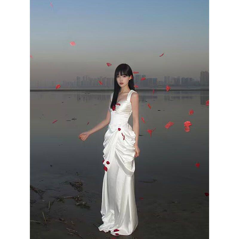 吊带连衣裙夏季女装2026