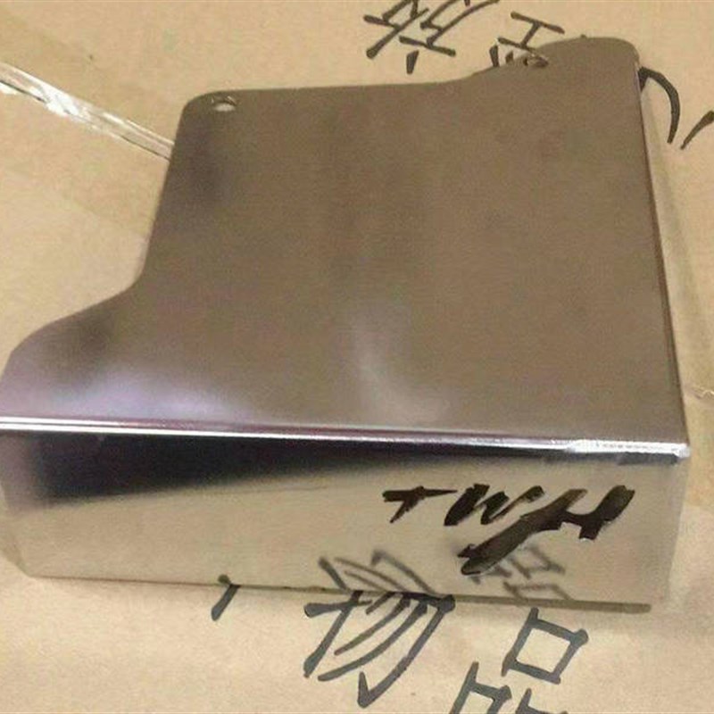 适用本田DIO50 18期25期28期 离合盖挡板 化油器挡泥板全新不锈钢