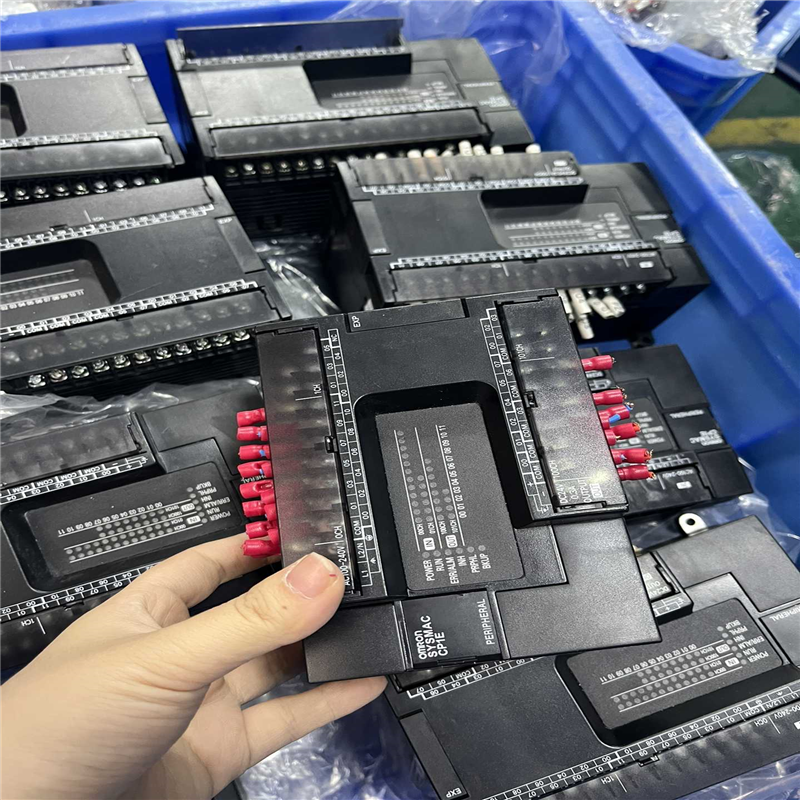 议价二手拆机原装30点40点cp1e-e30sdr-a cp1e