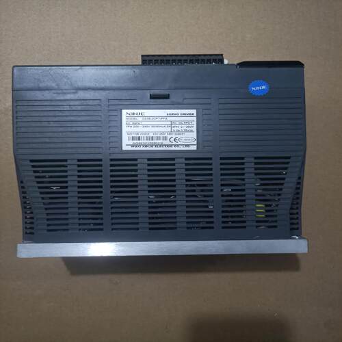 (议价)信捷伺服电机DS3E系列750w脉冲，带5v脉冲电压，成色9