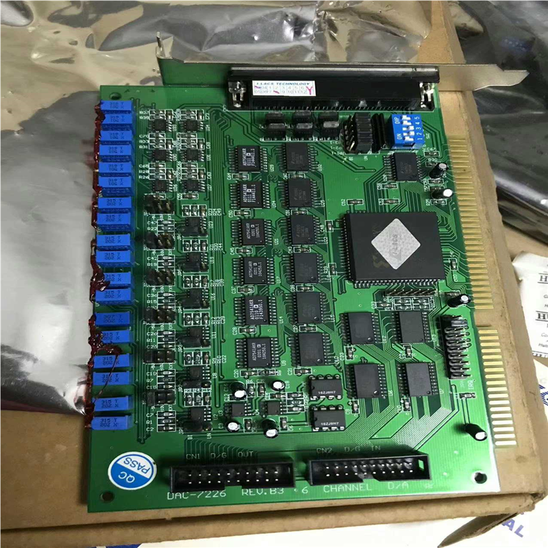 全新DAC-7226，rev.b3，实物图片全新艾雷斯板卡2~议价