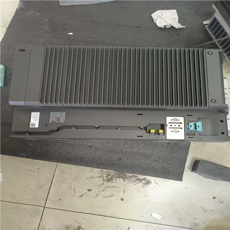 【顺庆】6SL3210 1PE28 8AL0 99新 成色好【议价】