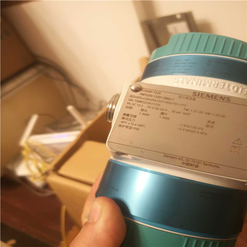 7MF2433-1CA22-2AC6-ZA01Y01（咳咳电子）