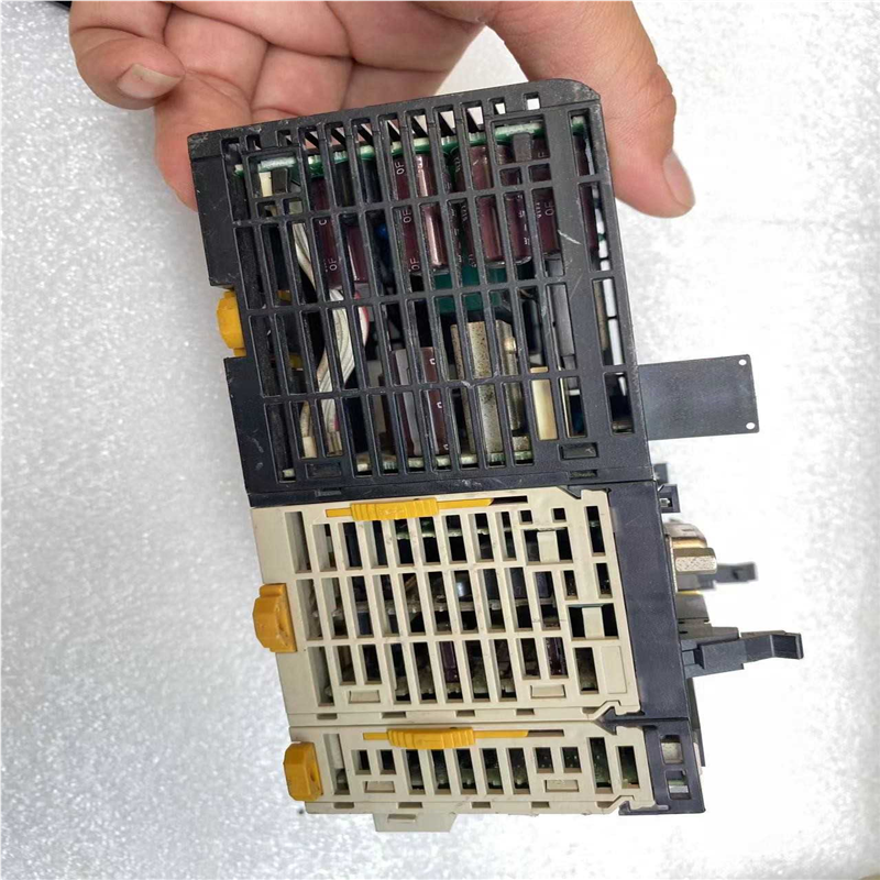 PLC，CJ1M-CPU22，CJ1W-PA205R，（憨憨电子）