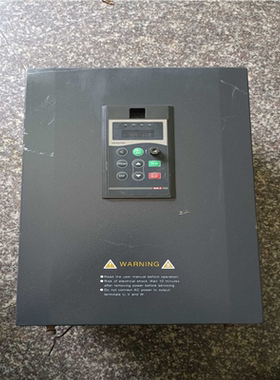 三晶变频器22/30KW 8000B-4T022G/030P（憨憨电子）