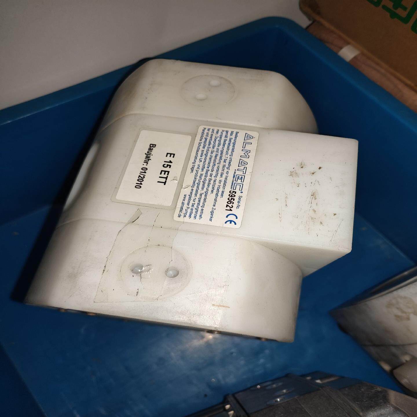 ALMATEC  E15ETT 化学隔膜泵议价