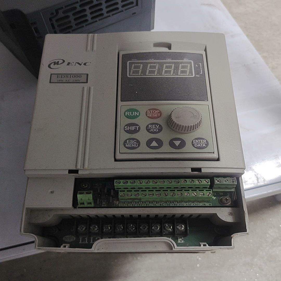 议价也得卵少盖子EDS1000-2S0022 易能220适用
