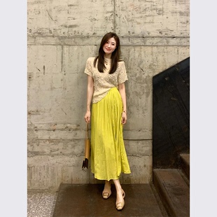 夏天多巴胺穿搭一整套小清新小个子褶皱连衣裙子套装2024新款女装
