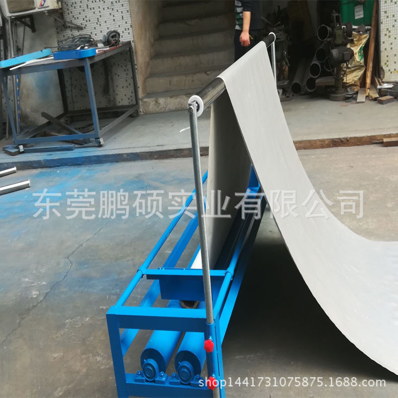 厂家直销手拉式简易松布机 手动小型拉布机 布料松布架面料退布机