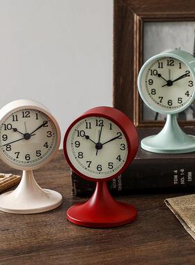 北欧风个格闹钟简学生用创意卧床头静约音现代性懒人桌面室ENI小