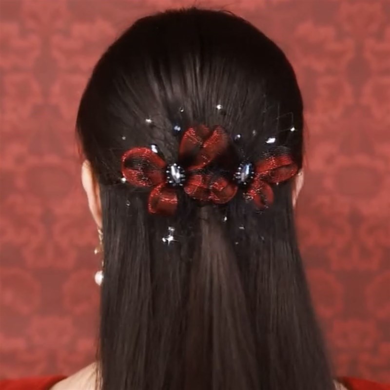 高级感水晶向日葵丸子头抓夹盘发神器头花苞发饰2023年新款发夹女