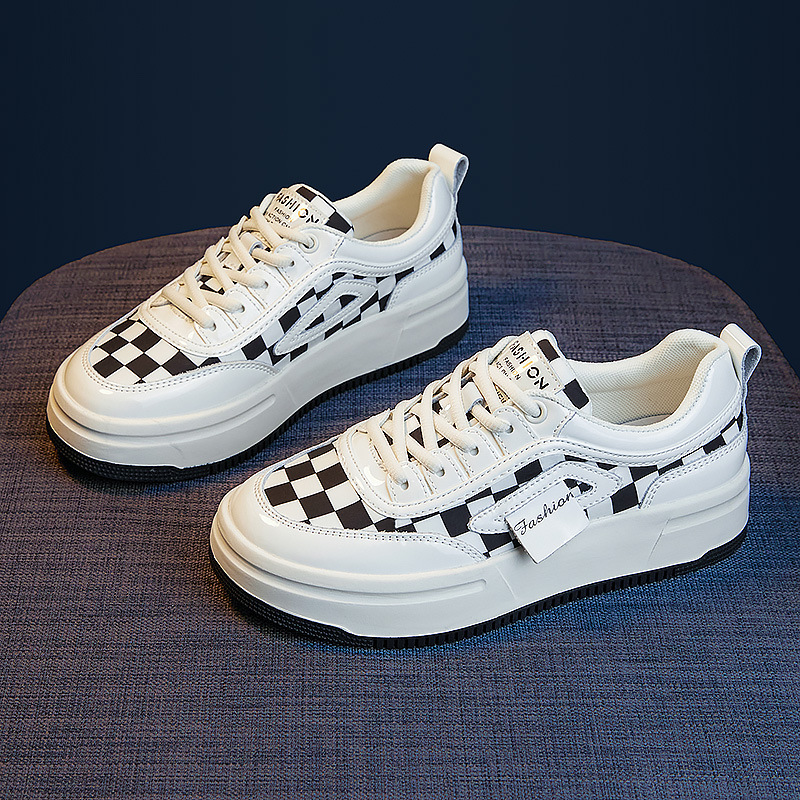 Spring new casual white shoes Korean chessboard checkerboar