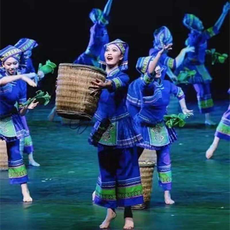 速发第十三届桃表杯舞蹈节节高民族舞蹈李演服壮族舞蹈服民族舞台