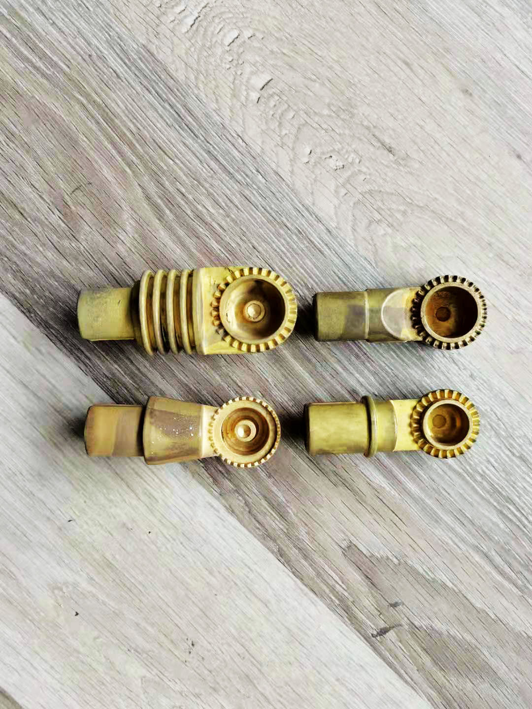 铜压铸 压铸黄铜灯，地埋灯 射灯 花园灯 草坪灯 灯壳