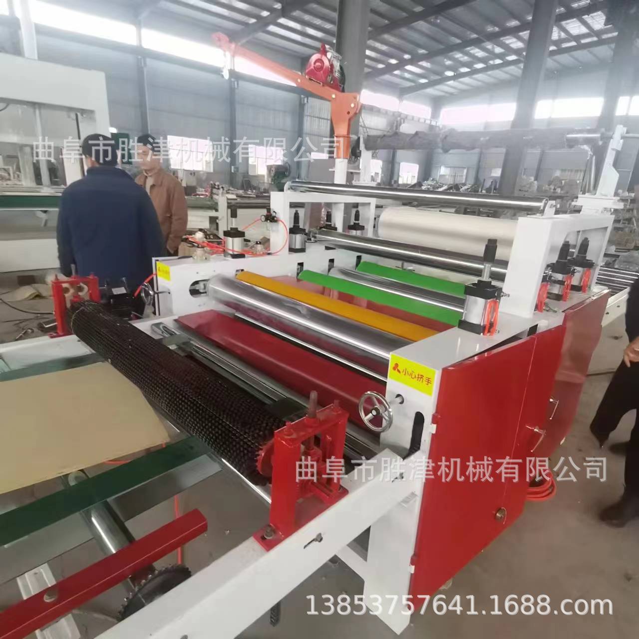 非标木饰面板贴源头厂家 竹炭纤维板贴面机 自动断膜修边贴合面机