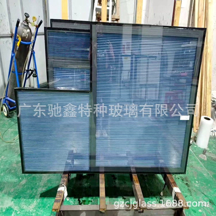 广东厂家生产直销内置中空铝百叶玻璃手动磁控升降百叶帘玻璃