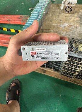 明纬电源NES-15-24.15W 24V 0.7A.货