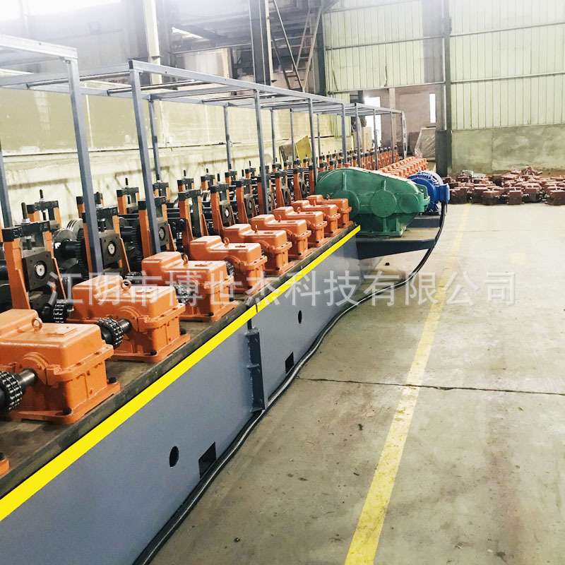 浙江320钢跳板成型机 出口228mm钢跳板设备 冷弯成型机