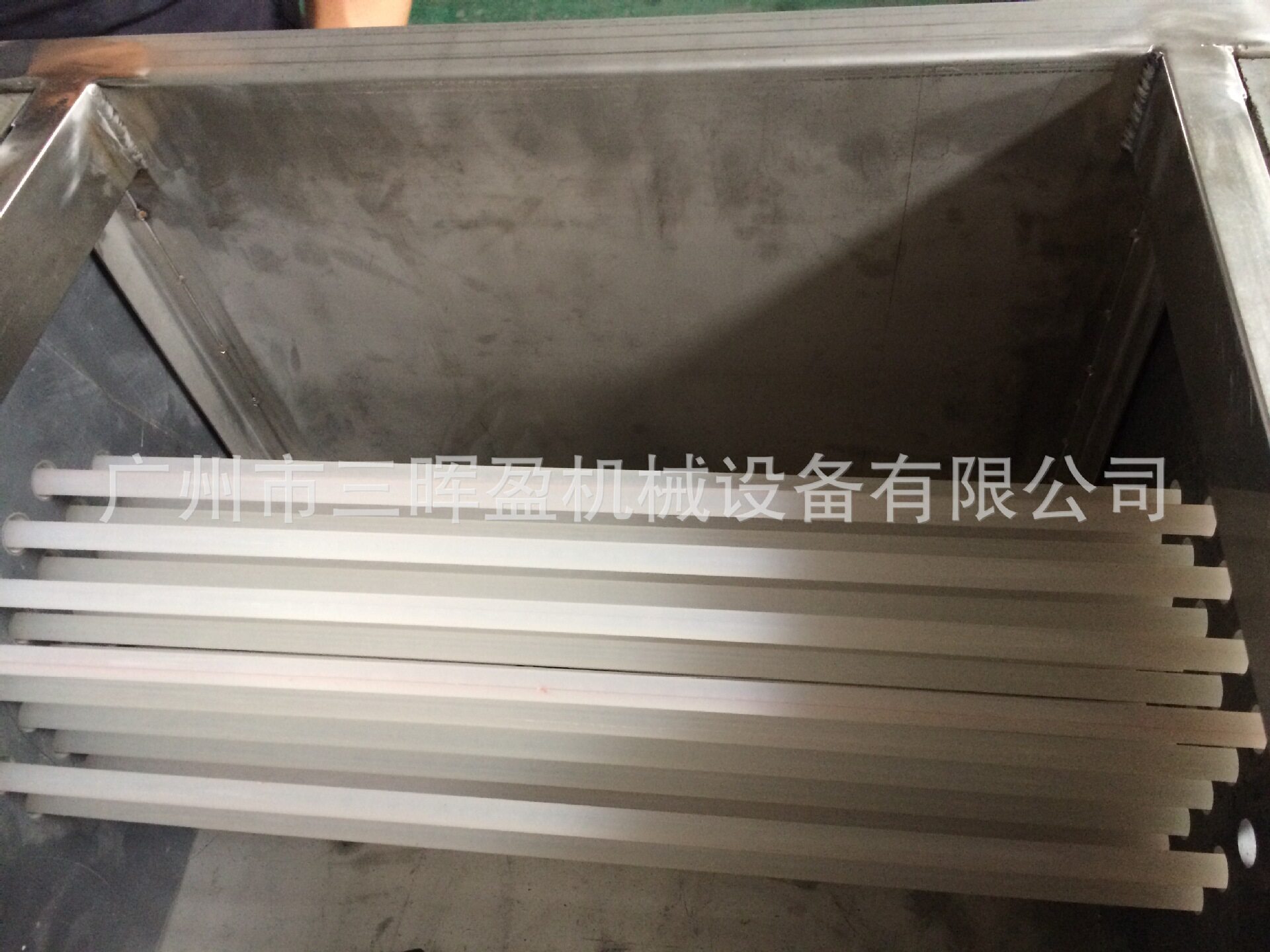 PP塑料小棒材生产线挤出机 POM小塑料棒挤出机设备生产线
