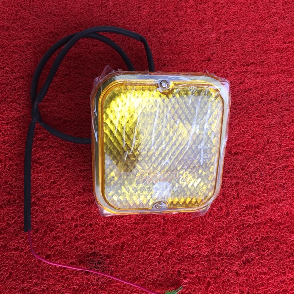 【钦州扬声汽配】原厂钦机大四缸车 前雾灯总成福迏福龙车通用