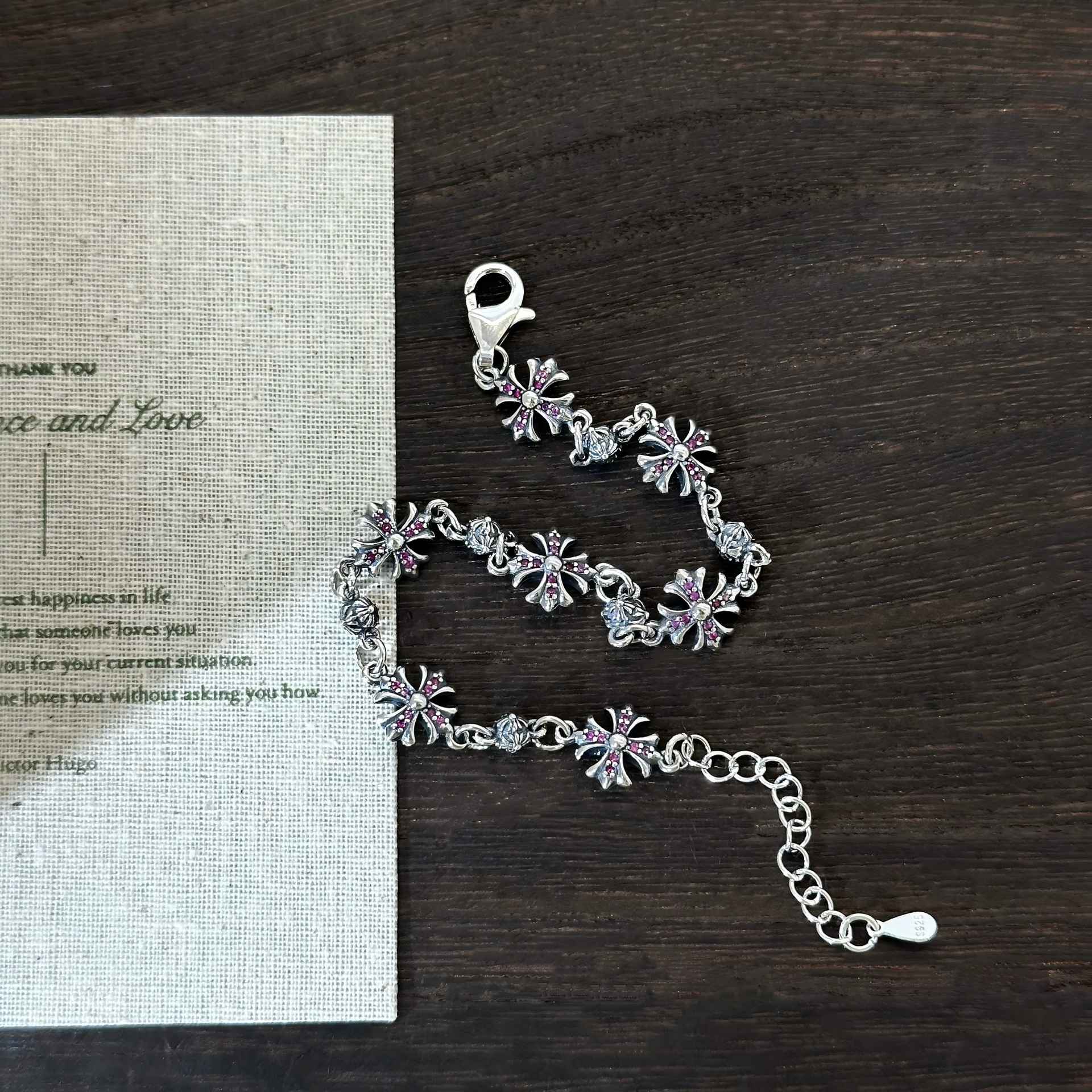 纯银欧美百搭手链镶钻细十字花