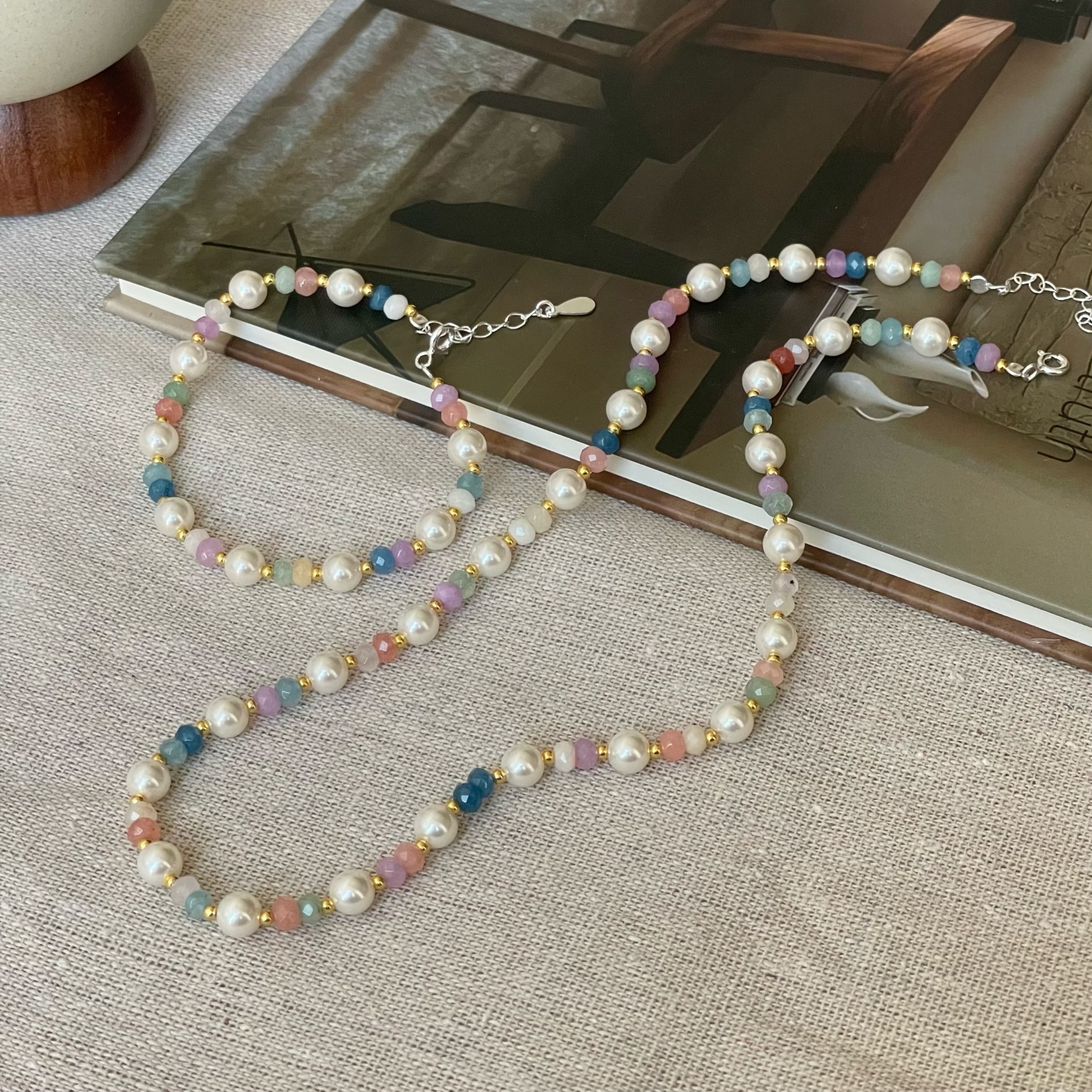 银韩版简约多巴胺珍珠彩色手链