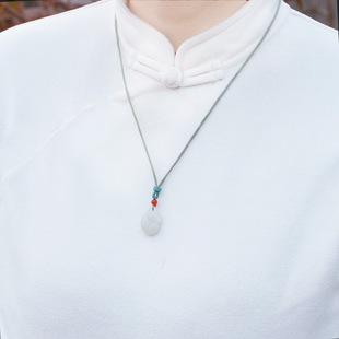 天然和田玉如意吊坠新疆玉保平安玉坠项链女小众玉佩高档属相牛