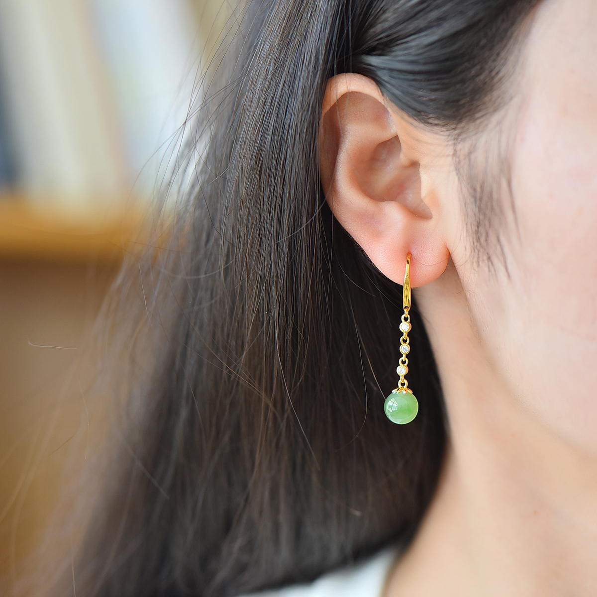 s925银镶和田玉碧玉8厘珠耳坠