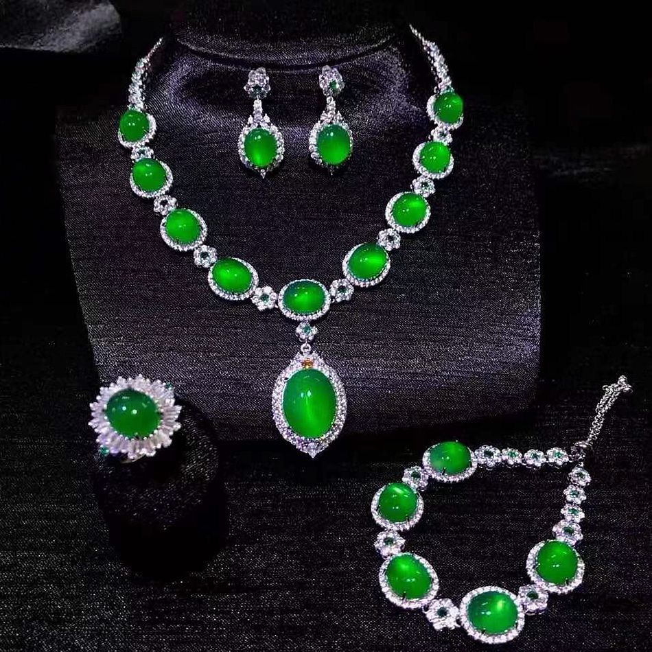 玉髓套装批发冰种玉髓吊坠项链耳环戒指手链豪华镶嵌绿玉髓四件套