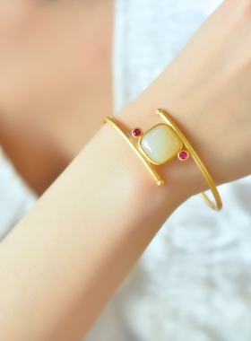 s925银镶和田玉方形鼓面手镯