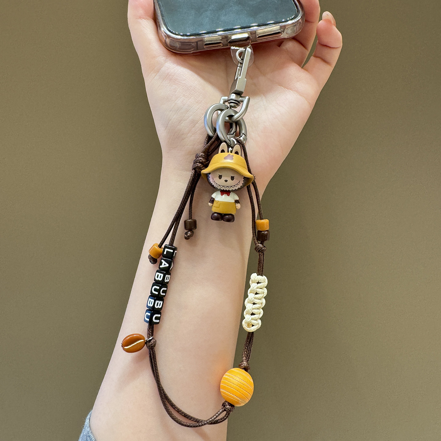 摸鱼原创泡泡玛特咖啡萌粒手机挂绳短款手机链手工编织可调节蜡绳,3C数码配件,手机挂件/手机链,淘宝优惠券,粉丝福利购,淘宝优惠卷