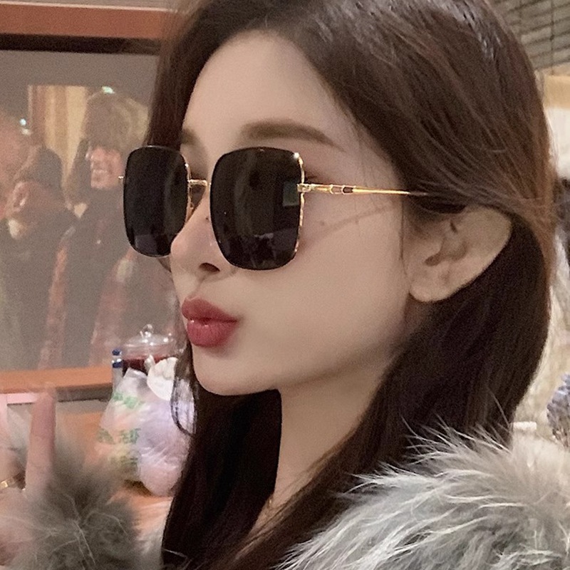 欧洲站小红书同款大框墨镜女偏光镜新款高级感眼镜复古大脸显脸小