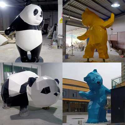 玻璃钢户外切面熊猫人物卡通大型雕塑景观公园美陈装饰摆件定制