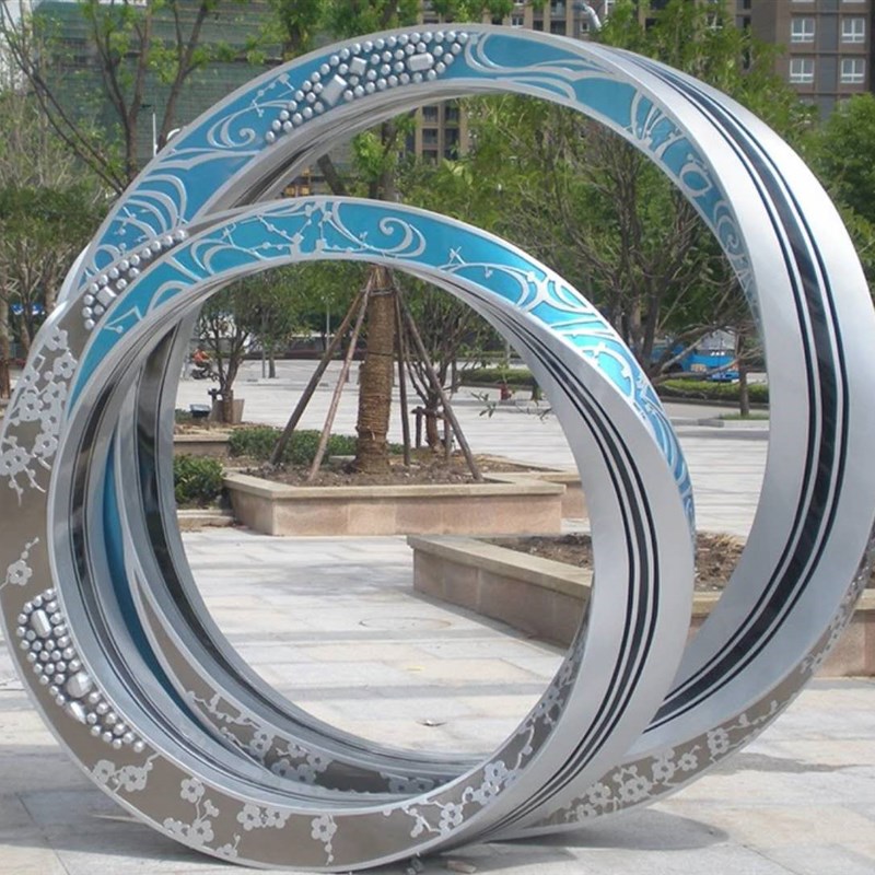 不锈钢雕塑定制房地产金属人物玻璃钢仿铜大型立体景观摆件制作