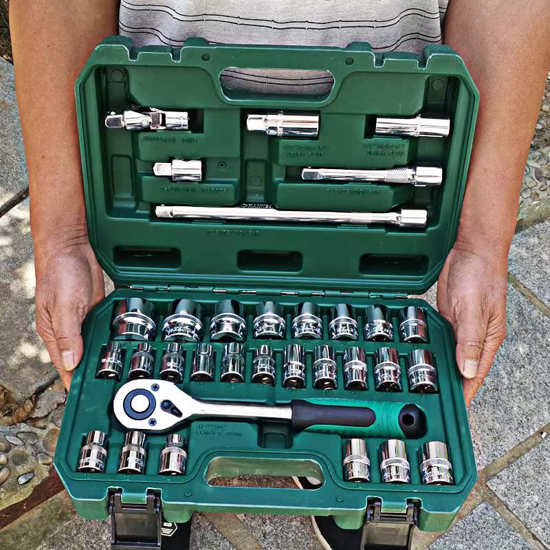 。修车大全套筒扳手汽车修理多功能汽修电动摩托车维修工具全套套