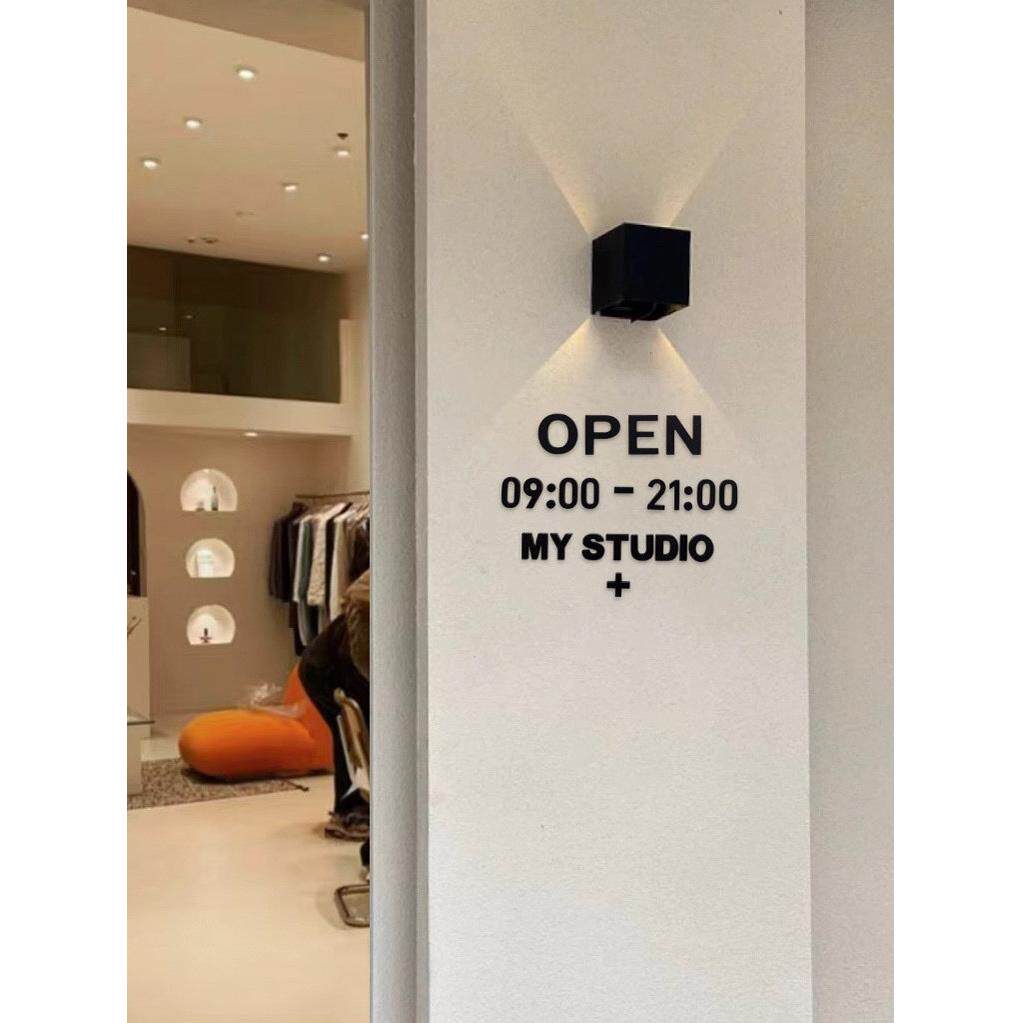 营业时间告示牌立体英文字母墙贴装饰店门口logo店名图标招牌定制