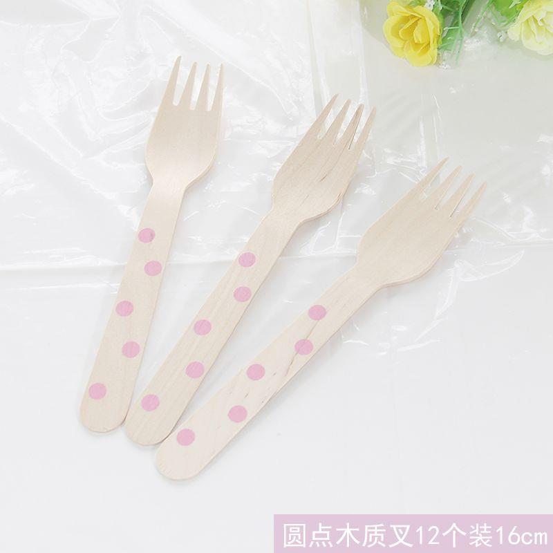 派对餐具套装一次性生日碟子杯子粉色圆点生日聚会蛋糕台甜品台