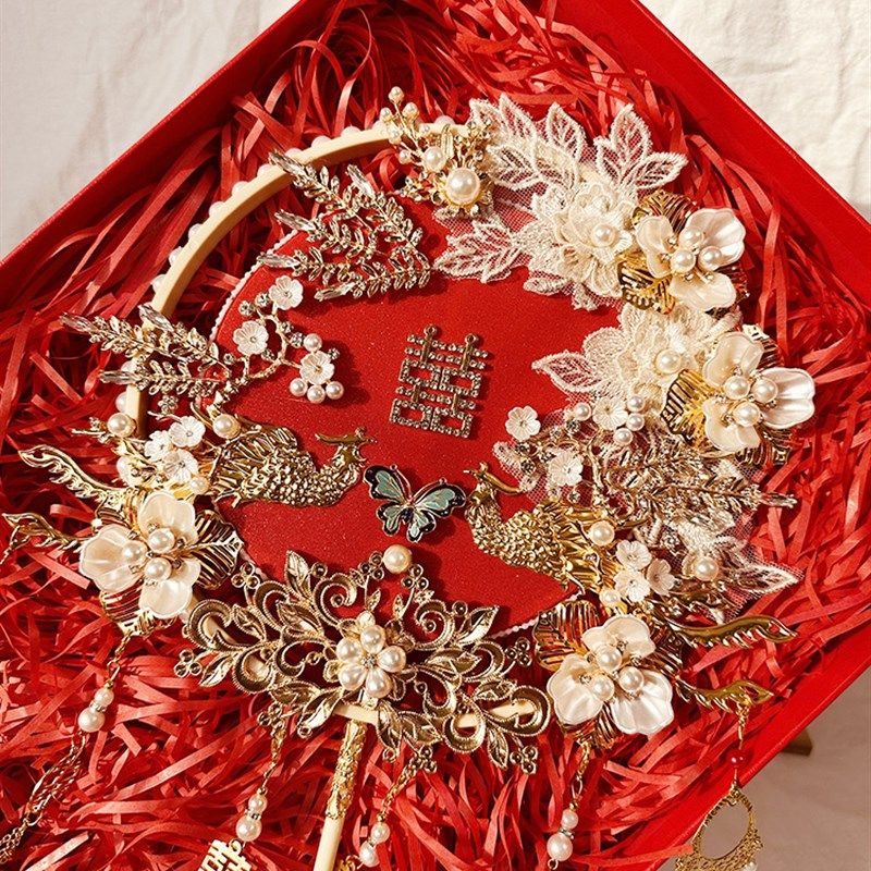 结婚团扇喜扇新娘中式婚礼红色婚纱摄影道具DIY材料.包秀禾扇子,家居饰品,工艺扇/团扇/喜扇/折扇,淘宝优惠券,粉丝福利购,淘宝优惠卷